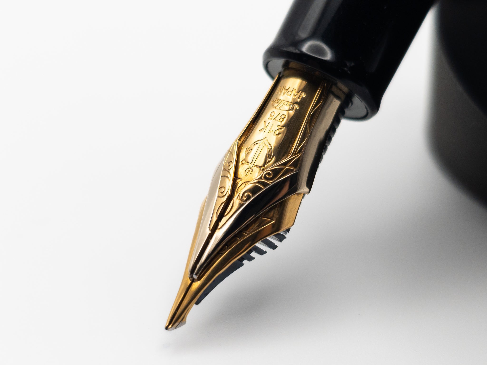 未使用 KING CROWN 18K 750 LONDON 1908 万年筆